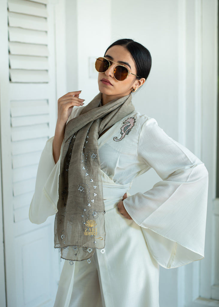 Greyish Silver Haze Detailed Scarf