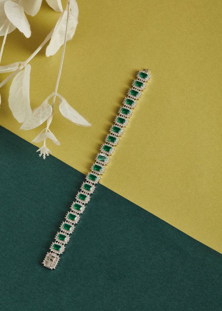 IMPERIAL GREEN STONE STUDDED HAND BRACELET (6964486504641)