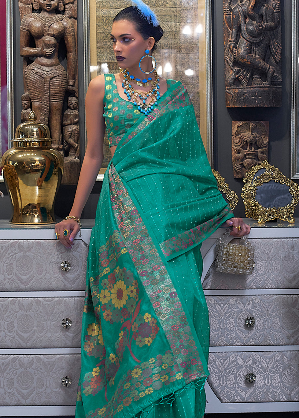 Buy Blue and Green Dual Tone Color Revival Baluchari Silk Saree with  Meenakari Pallu At IndyVogue